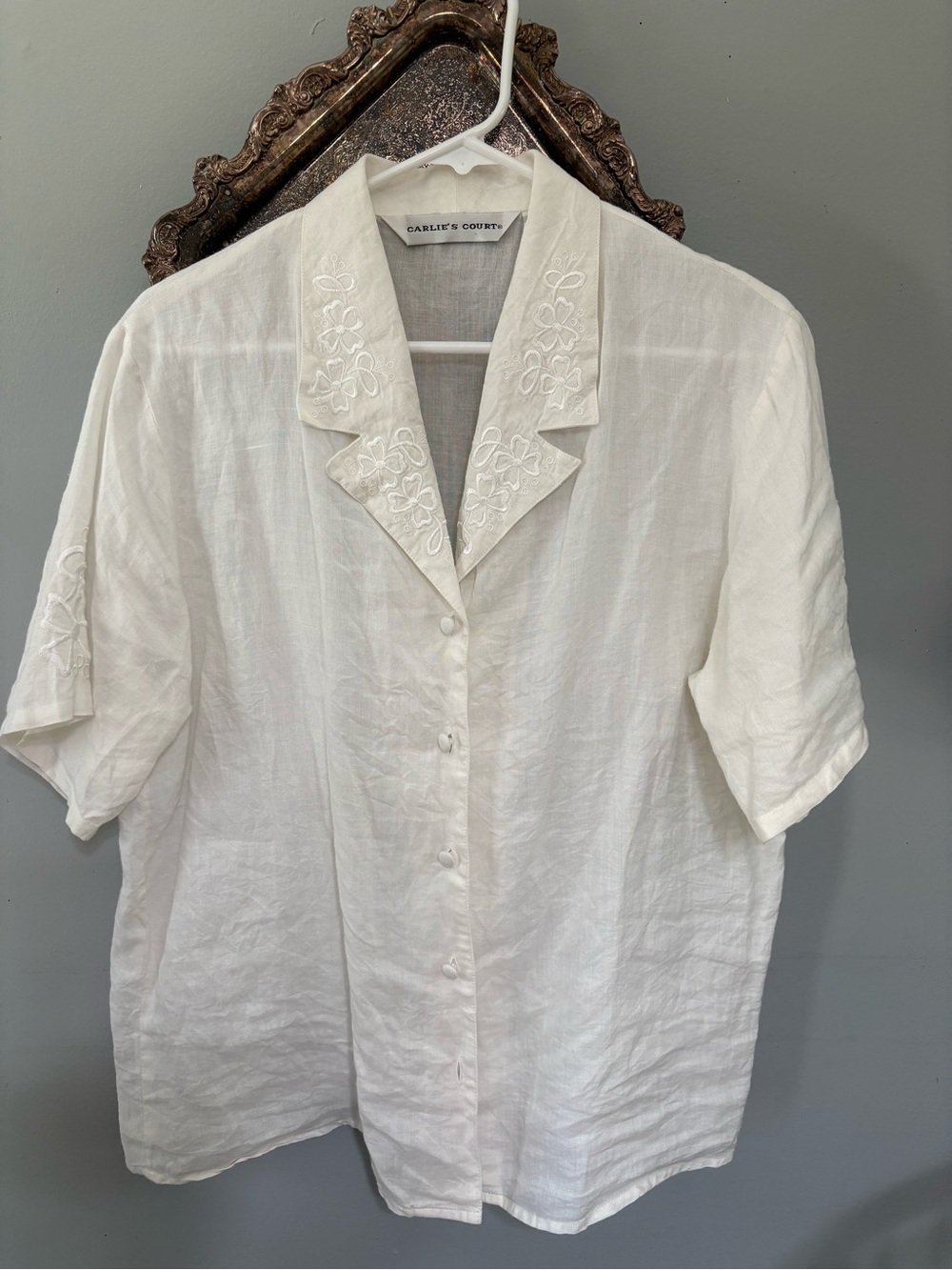 Carlie’s Court White Embroidered Linen Button-Up Blouse